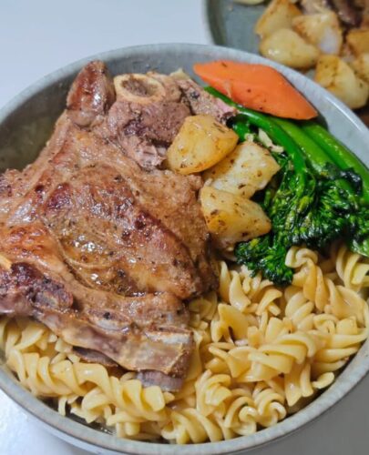 Click to view full screen NZ Butterfly Lamb Chops 2.5KG photo review